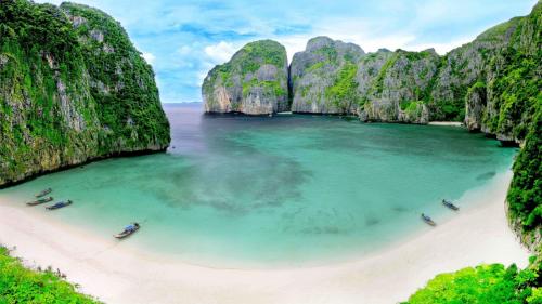 Mengenal Maya Bay, Pantai yang Tekenal Karena Film The Beach Leonardo DiCaprio